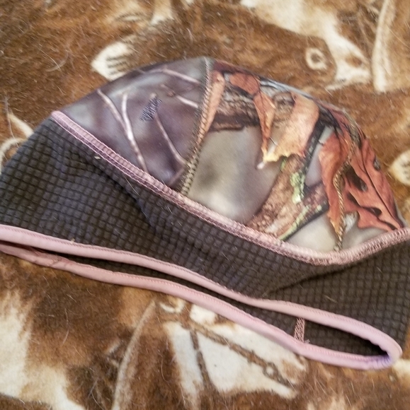 Winter Beanies - Picture 3 of 7